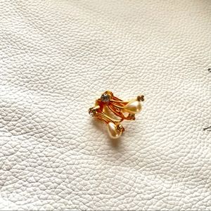 Vintage clip on earrings